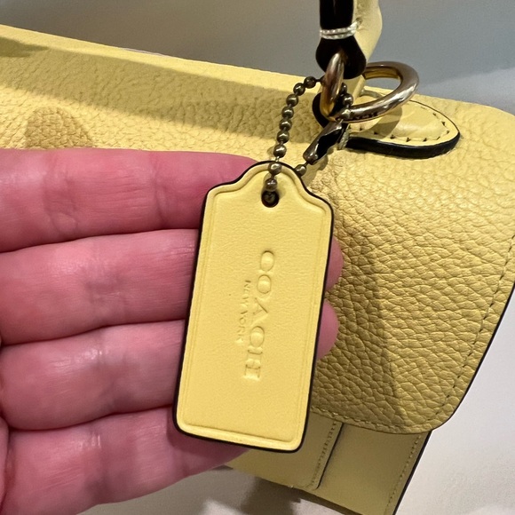 NWT Coach Tabby Top Handle Yellow Spring Summer Bag - Picture 6 of 14